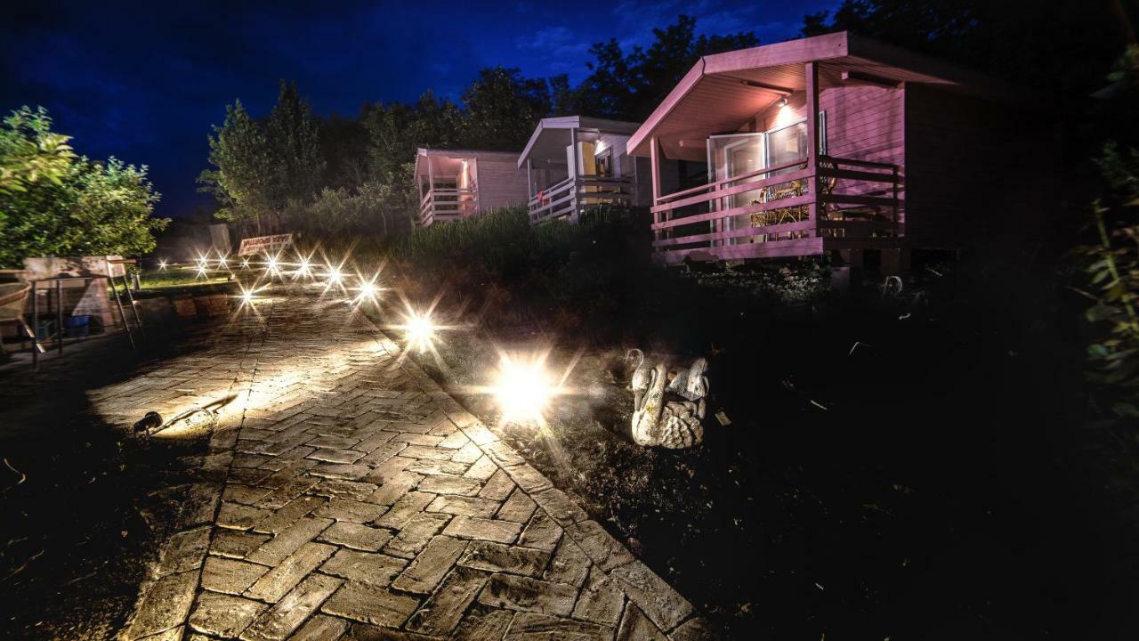 Enpi Lake Resort Iasi Exterior foto